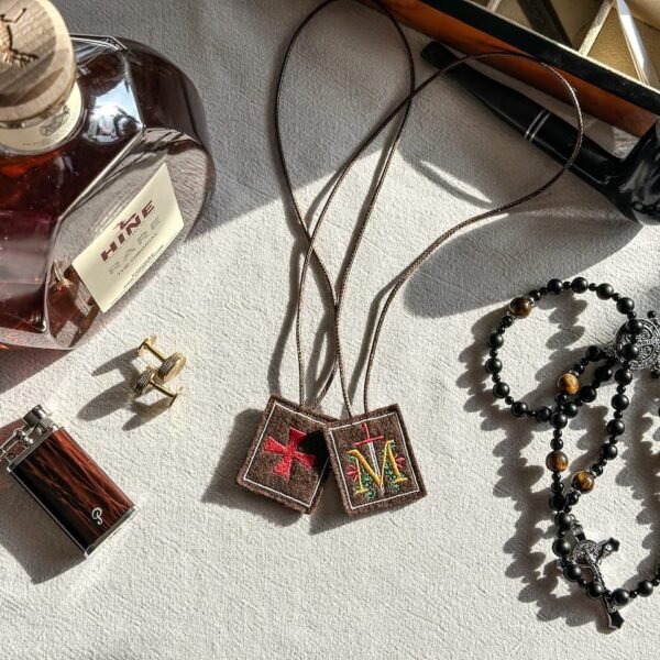 Alternative view of Premium Handcrafted Brown Scapular for Men – Crusader Shield - Made in England