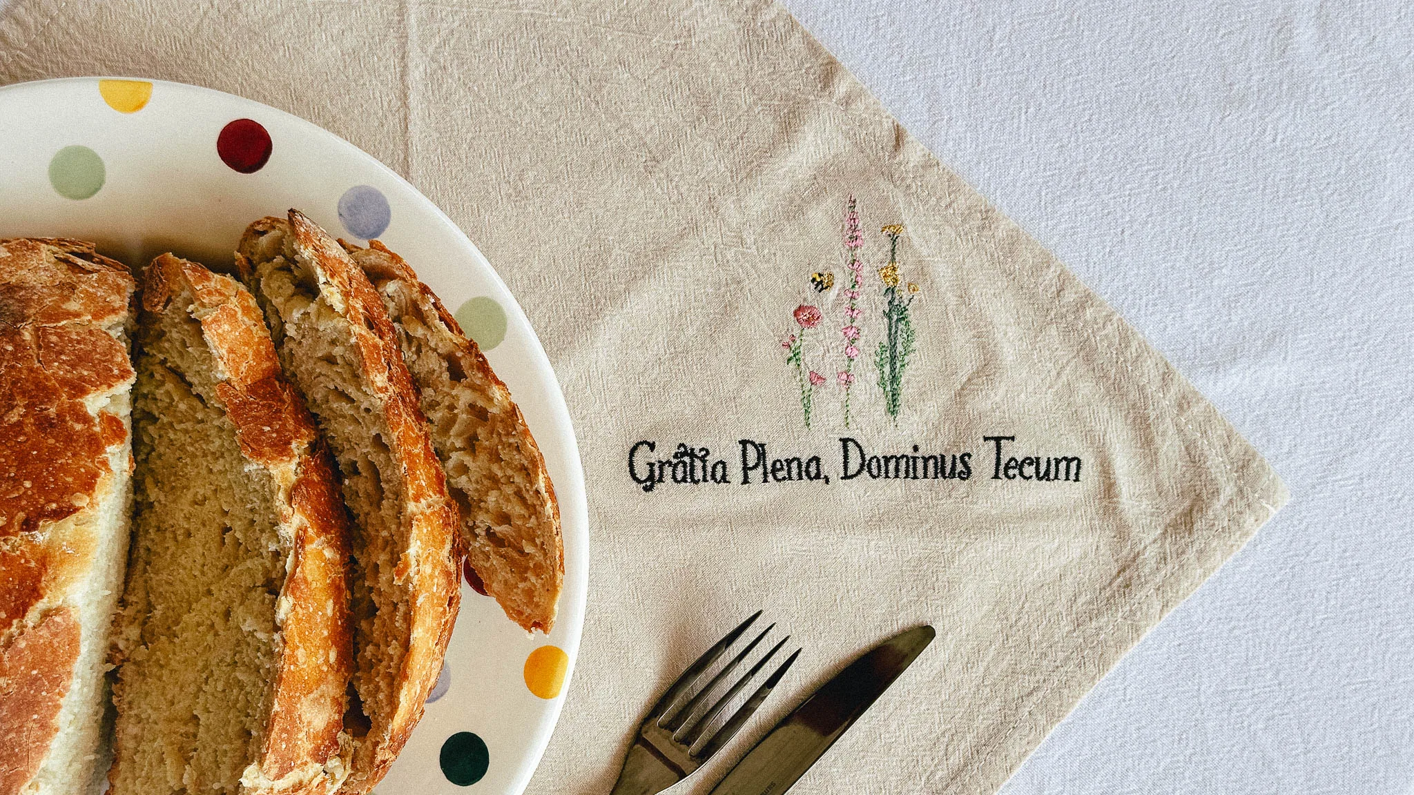 Full of Grace Embroidered Linen Napkins - Image 10